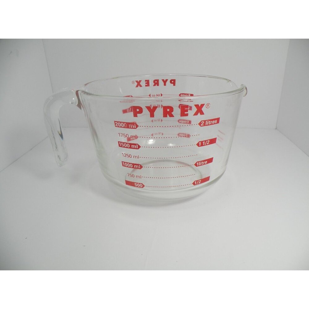 PYREX RARE Red Vintage All Capital Letters 2 Quart / 8 Cup Glass PYREX Large Gla